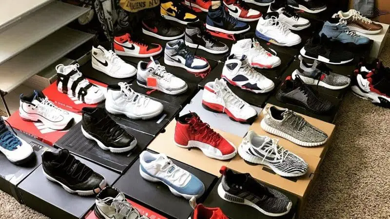 Sneaker Reseller Business